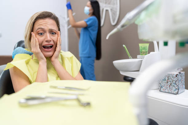 Best Emergency Dental Care for Broken or Chipped Teeth in Asbury, IA